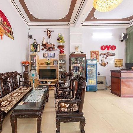 Oyo 898 Phuong Thao Hotel Nha Trang Exterior foto